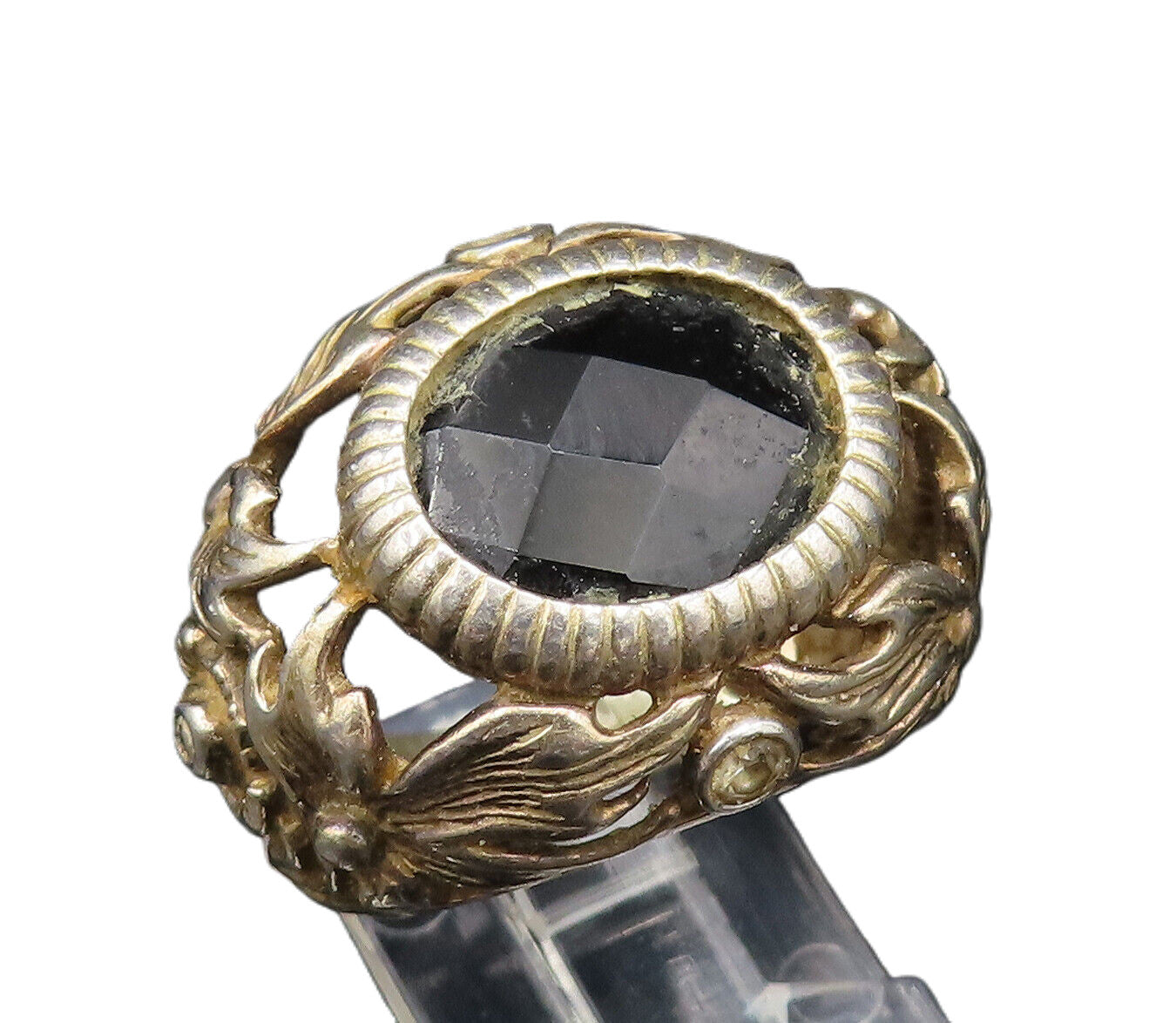 925 Silver  Vintage Oval Black Spinel Openwork Leaf Dome Ring Sz 6.5  RG25895