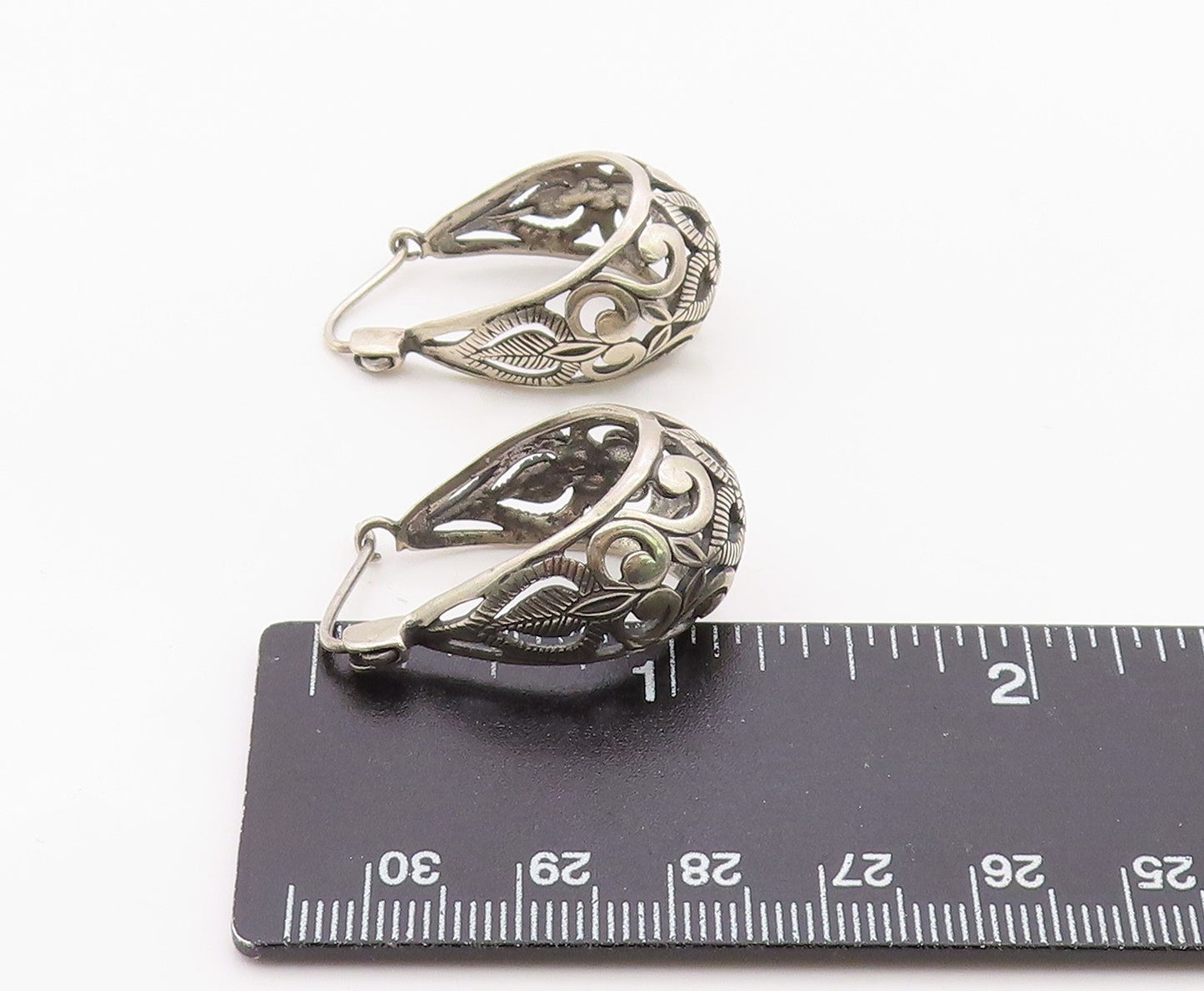 925 Sterling Silver Vintage Earrings Classic Floral Scrollwork Hoops  EG14397