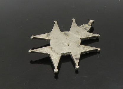 925 Sterling Silver  Vintage Oxidized Statue Detail Pendant  PT18800