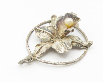 925 Sterling Silver  Vintage Petite Pearl Flower Motif Round Pendant  PT8998