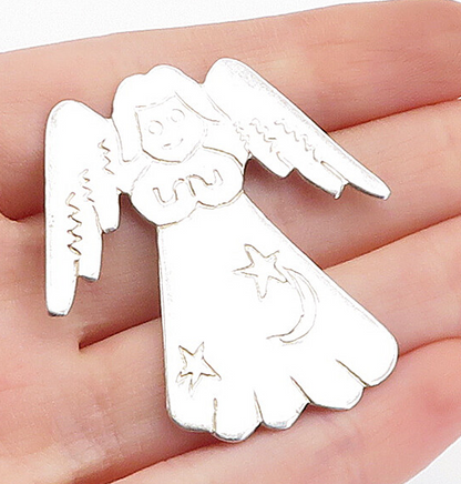925 Sterling Silver  Vintage Shiny Etched Praying Angel Brooch Pin  BP1111
