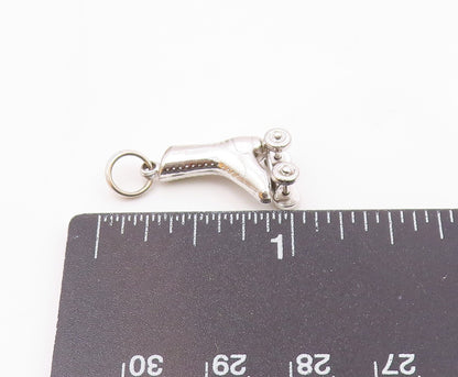 925 Sterling Silver  Vintage Moveable Wheels Roller Skate Pendant  PT21354