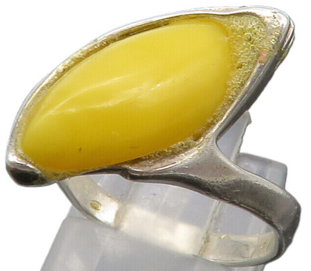 925 Sterling Silver  Vintage Egg Yolk Amber Shiny Cocktail Ring Sz 7.5 RG12978