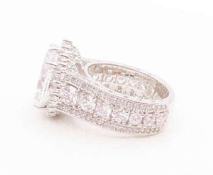 925 Sterling Silver Vintage Ring Pear Cut CZ Elegant Statement Band Sz 7 RG34736