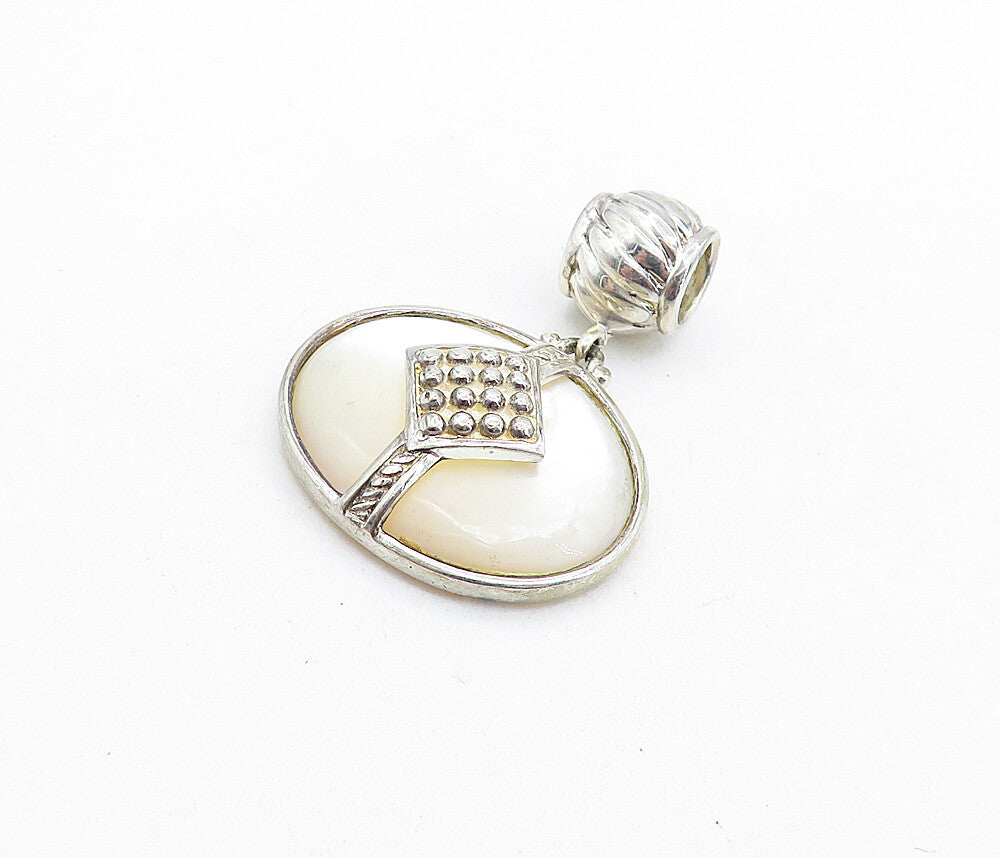 925 Sterling Silver  Vintage Mother Of Pearl Fluted Bail Oval Pendant  PT4585