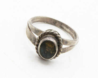 925 Sterling Silver  Vintage Dark Tone Petite Twist Band Ring Sz 5  RG13772