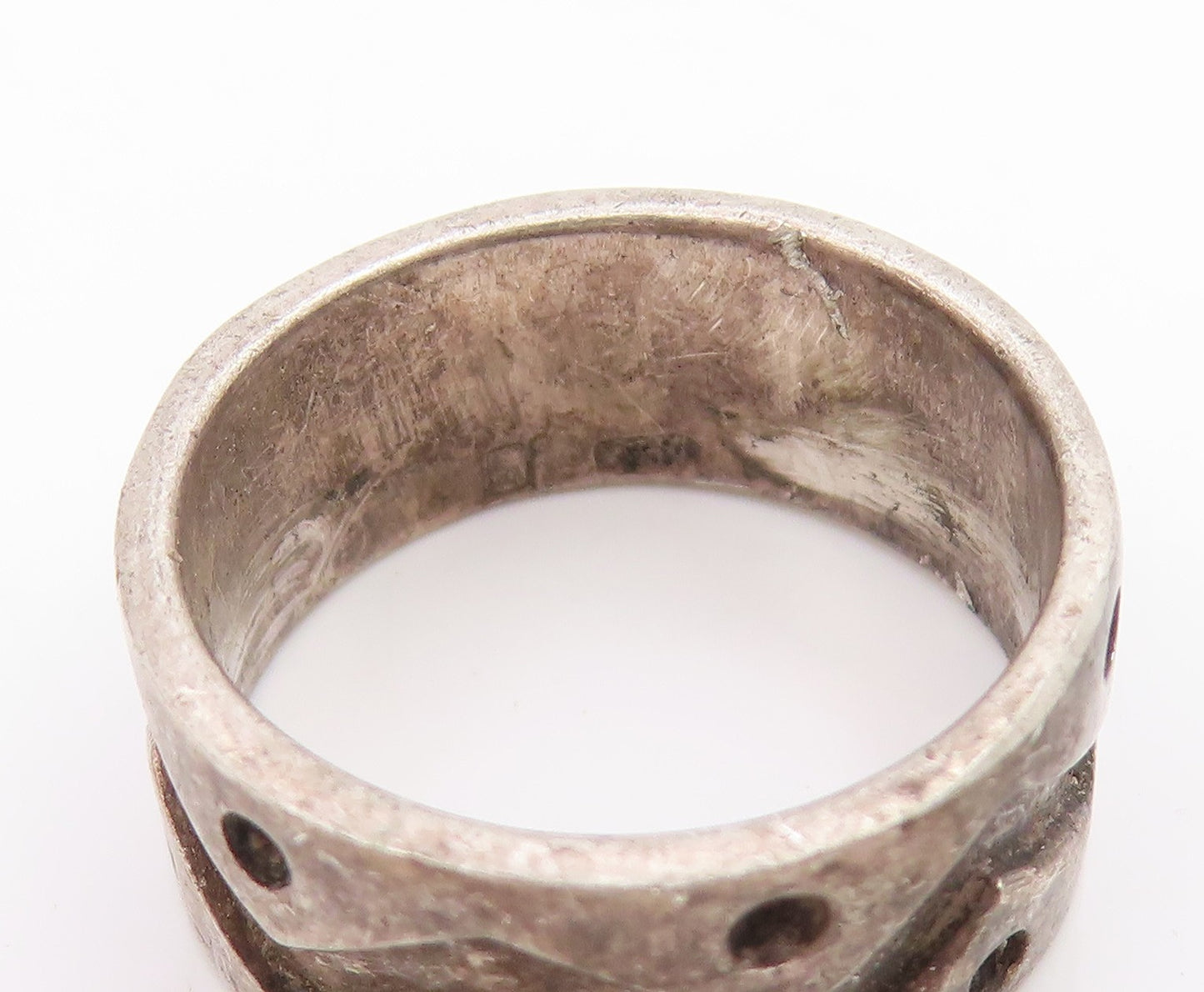 925 Sterling Silver Vintage Ring Carved Tribal Pattern Wide Band  Sz 6  RG34395