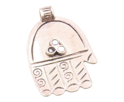925 Sterling Silver  Vintage Black Onyx Etched Detail Hamsa Pendant  PT16530