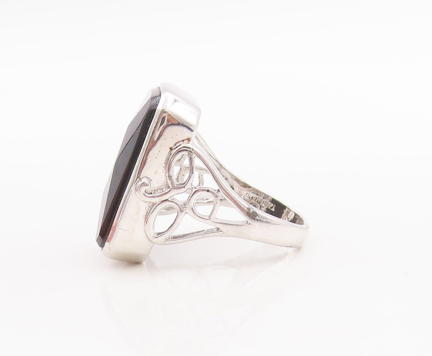 925 Sterling Silver Vintage Ring Rectangle Onyx Carved Neck  Sz 6  RG29540
