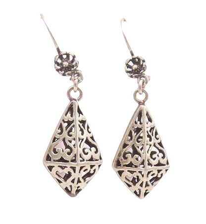 925 Sterling Silver Vintage Earrings Swirly Cutout 3D Diamond Shape  EG13210