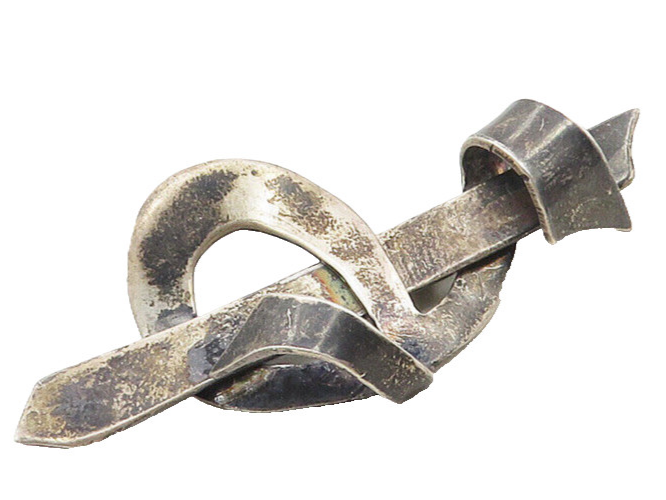 925 Sterling Silver  Vintage Dark Tone Swirl Ribbon Design Brooch Pin  BP3882