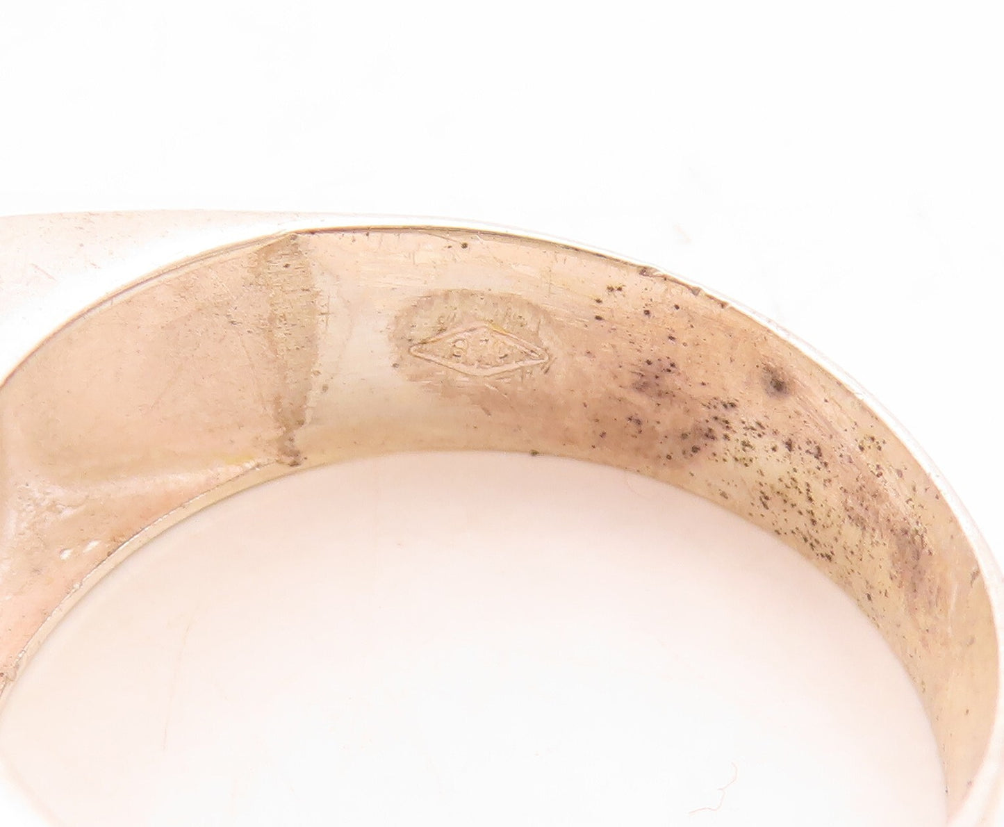 14k Gold 925 Sterling Silver Vintage Ring Carved F CZ Inlay  Sz 11.5  RG31523