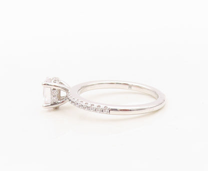 925 Sterling Silver Vintage Ring Minimalist CZ Wedding Ring  Sz 7 RG30357