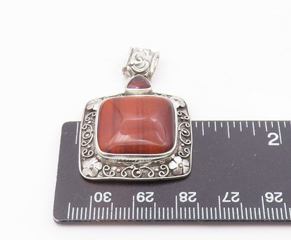 925 Silver  Vintage Tiger's Eye & Garnet Floral Swirl Border Pendant  PT21865