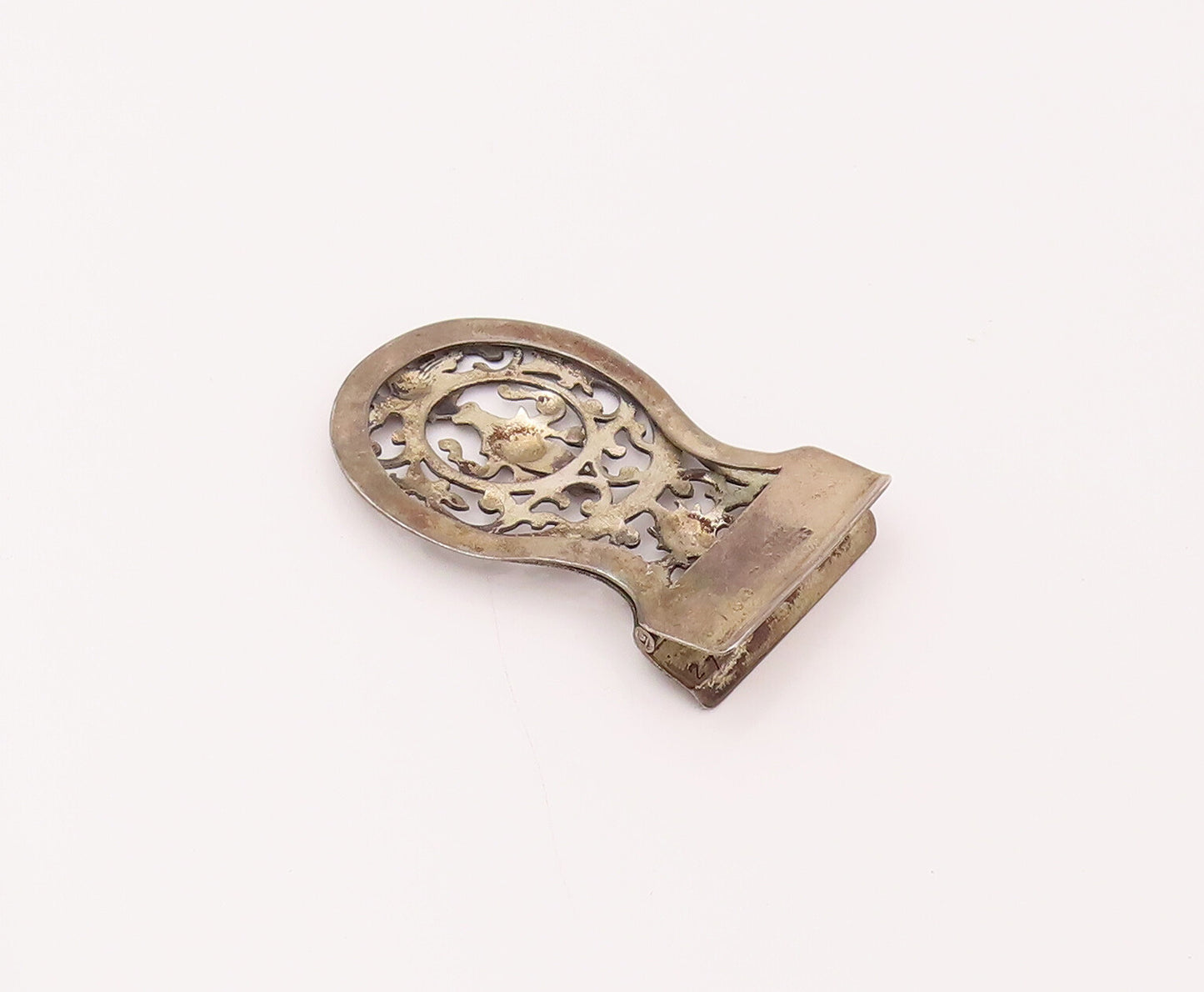 925 Sterling Silver  Vintage Antique Swirly Carved Cutout Cloth Clip  TR3508
