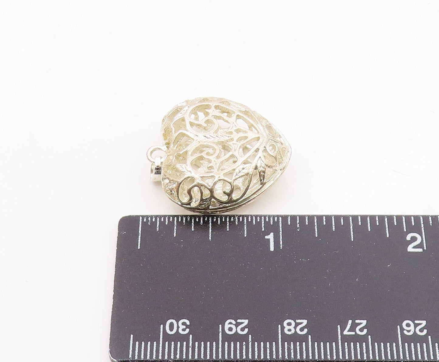 925 Sterling Silver  Vintage Shiny Floral Vine Love Heart Pendant  PT15222