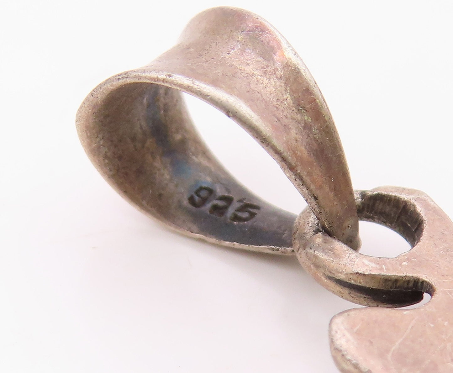 925 Sterling Silver  Vintage Oxidized Pretzel Swirl Round Pendant  PT12403