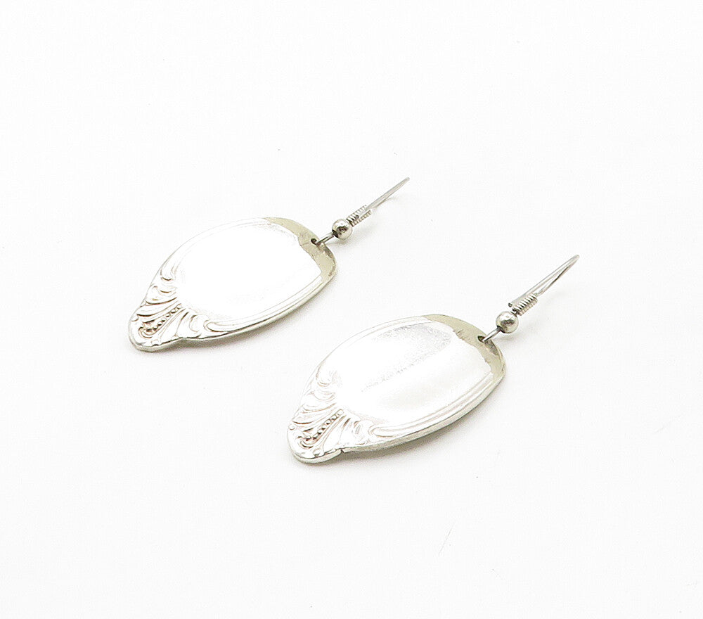 925 Sterling Silver  Vintage Shiny Swirl Detail Dangle Earrings  EG8191