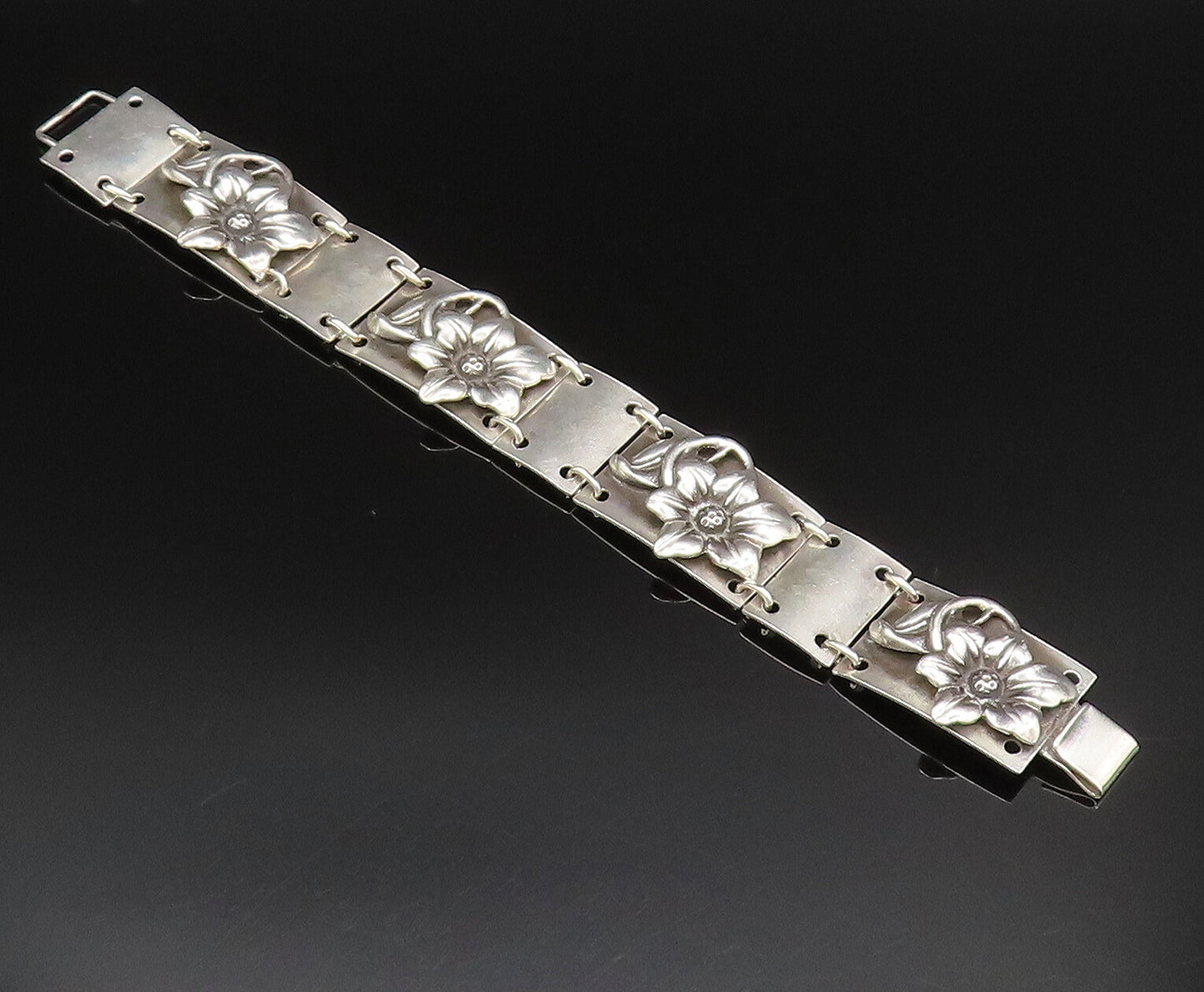 MAX RIEG 925 Silver  Vintage Rectangle Frame 3D Flowers Link Bracelet  BT9637