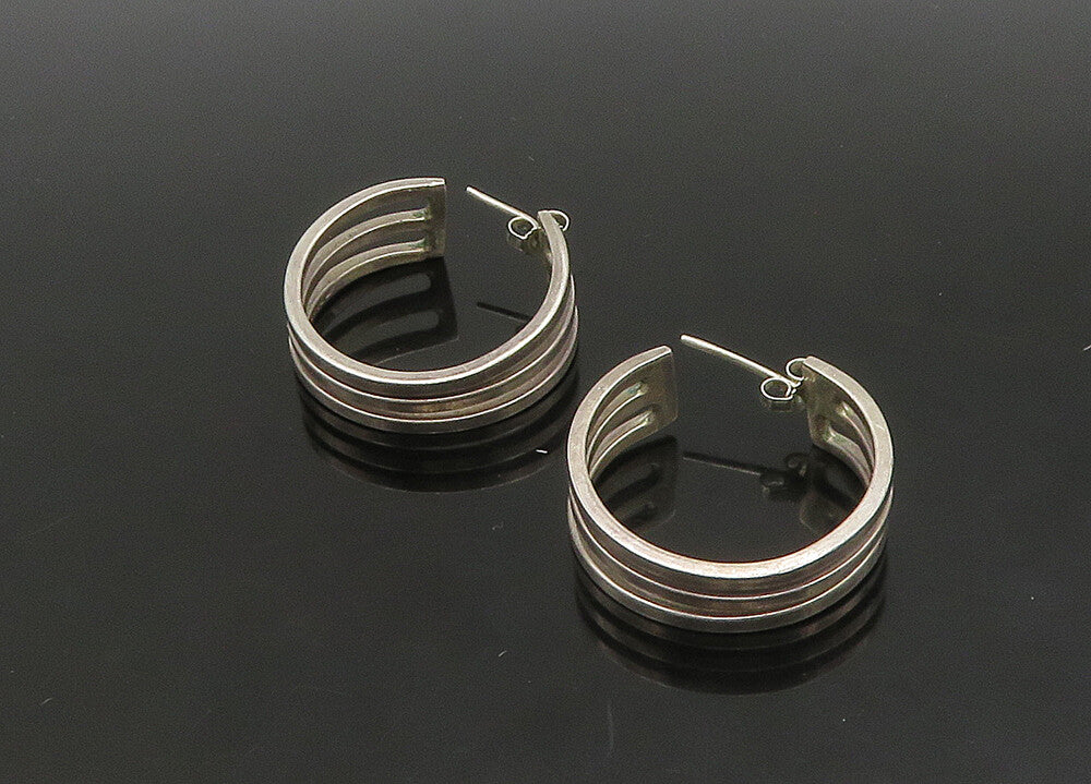 MEXICO 925 Sterling Silver  Vintage Shiny Split Shank Hoop Earrings  EG11419