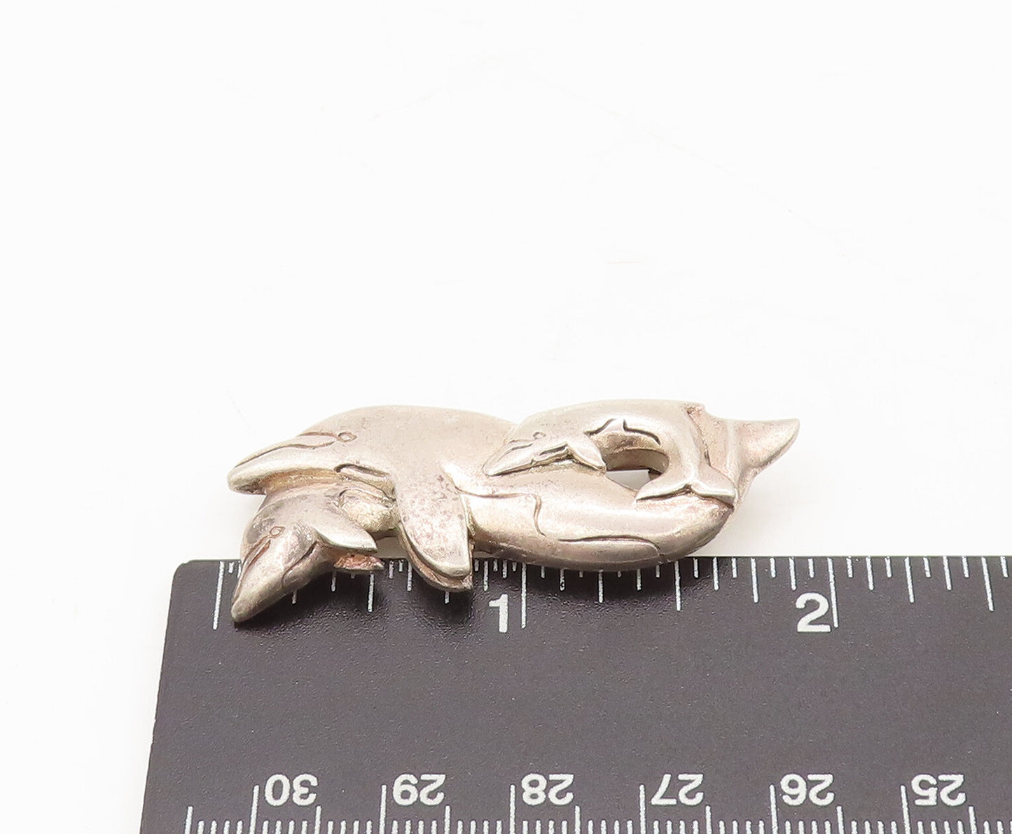 925 Sterling Silver Vintage Brooch Pin Carved Swimming Dolphin's Family  BP10609