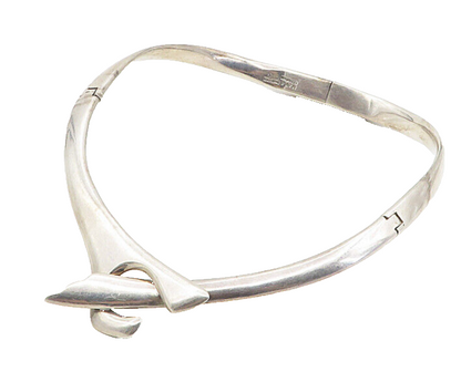 MEXICO 925 Sterling Silver  Vintage Shiny Bypass Style Collar Necklace  NE1610