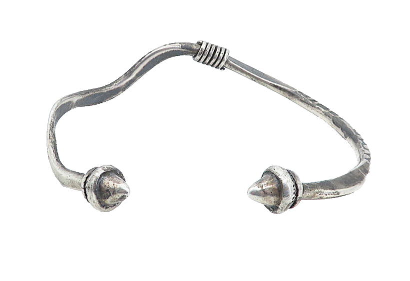 925 Sterling Silver  Vintage Modernist Dark Tone Pointed Cuff Bracelet  BT2499