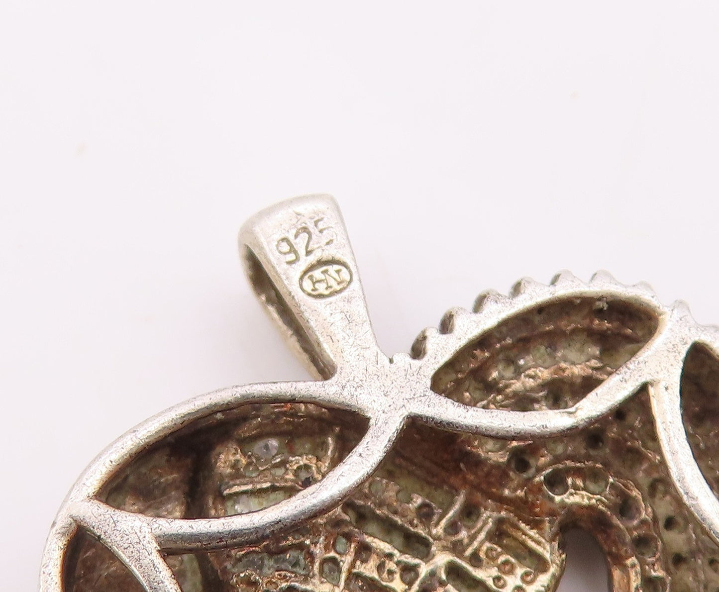 925 Sterling Silver  Vintage Genuine Diamonds Love Heart Pendant  PT17619
