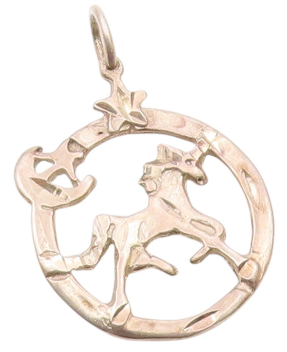 925 Silver  Vintage Open Circle Horse Crescent Moon & Star Pendant  PT21222