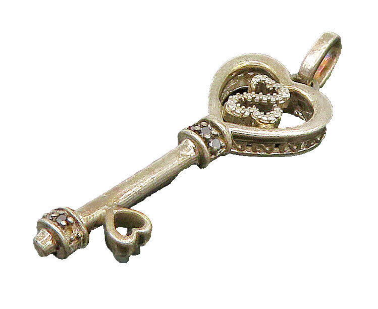 925 Silver  Vintage Genuine Black & White Diamonds Heart Key Pendant  PT19687