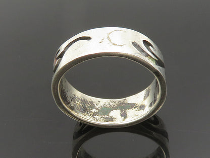 925 Sterling Silver  Vintage Engraved Wave Swirl Band Ring Sz 7.5  RG24412