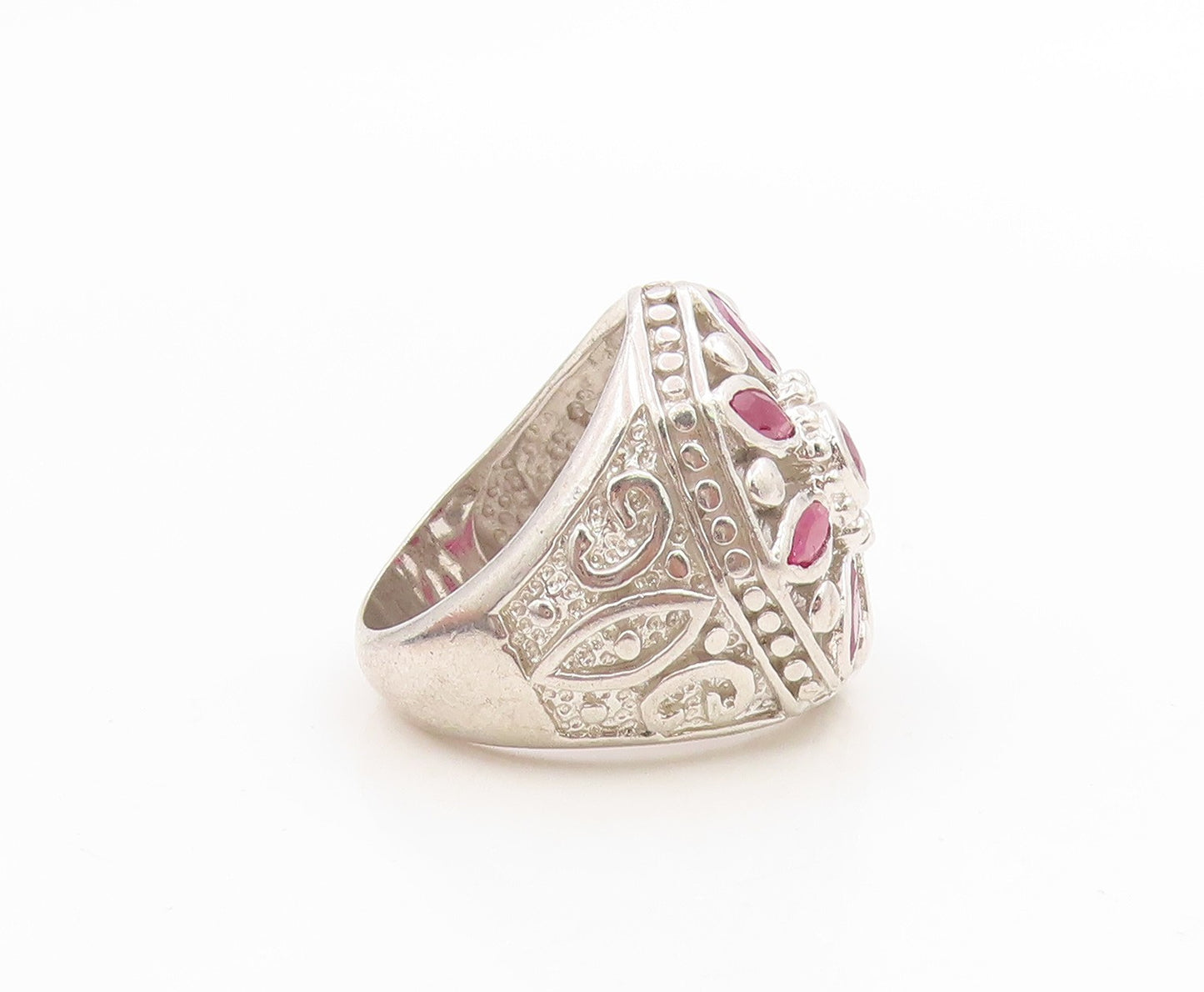 925 Sterling Silver Vintage Ring Ruby Openwork Floral Band  Sz 7.5  RG36168