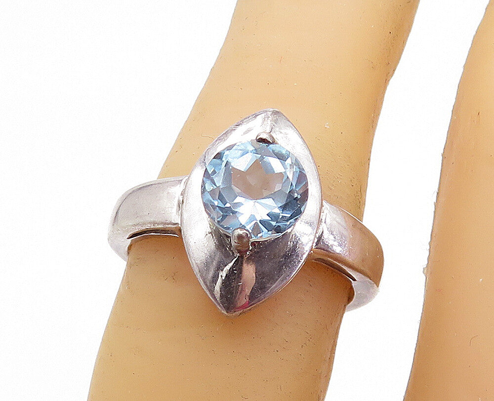 925 Sterling Silver  Blue Topaz Shiny Pointed Oval Cocktail Ring Sz 6  RG6770