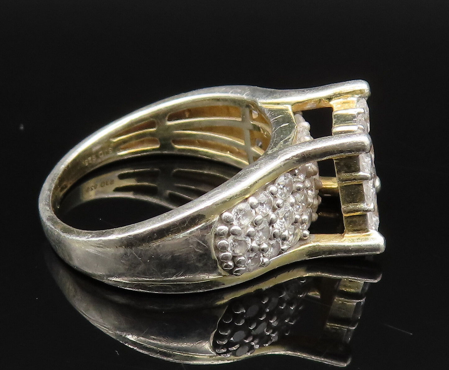 925 Silver  Vintage Sparkly Multi Stone Cubic Zirconia Ring Sz 10  RG25412