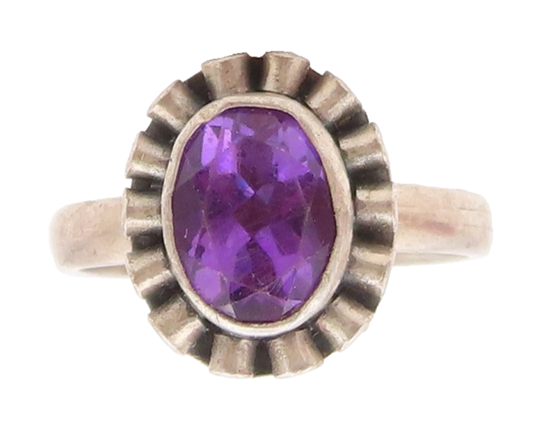 925 Sterling Silver Vintage Ring Oval Cut Amethyst Ruffled Band  Sz 5  RG36236
