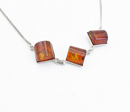 925 Sterling Silver Amber 3 Stone Shiny Thin Curb Link Chain Necklace NE1087
