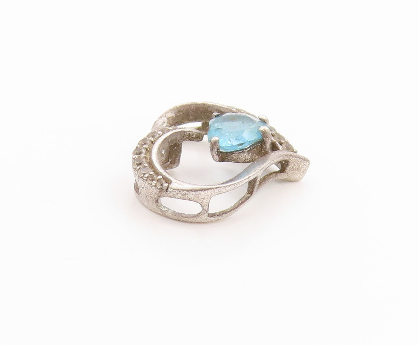 925 Sterling Silver Vintage Pendant Blue Topaz Tilted Love Heart Charm  PT25065