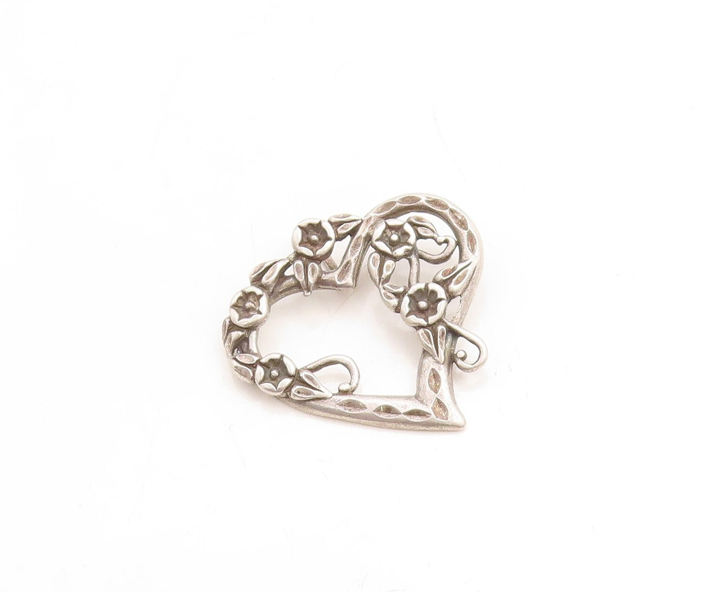 925 Sterling Silver Vintage Pendant Dark Tone Cutout Floral Heart  PT23753