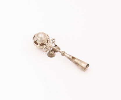 925 Silver  Vintage For Babies Dangling Bells Jingling Nose Making Toy  TR3515