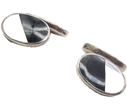 925 Sterling Silver  Vintage Mother Of Pearl & Black Onyx Cuff Links  TR1457