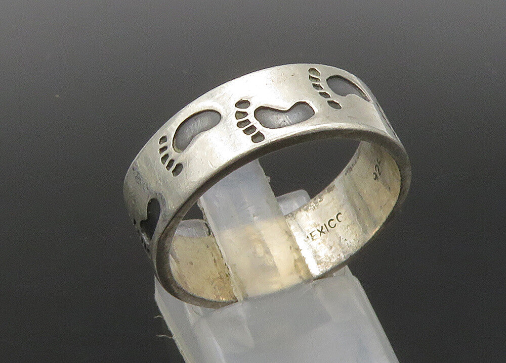 MEXICO 925 Sterling Silver Vintage Oxidized Footprints Band Ring Sz 10.5 RG23035
