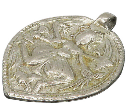 925 Sterling Silver  Vintage Dark Tone Chiseled Figure Pendant  PT14142