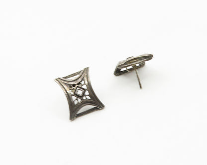 925 Sterling Silver  Vintage Dark Tone Open Design Drop Earrings  EG9452