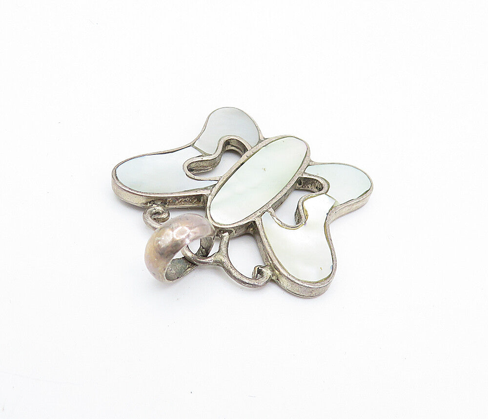 925 Sterling Silver  Vintage Mother Of Pearl Butterfly Motif Pendant  PT5767