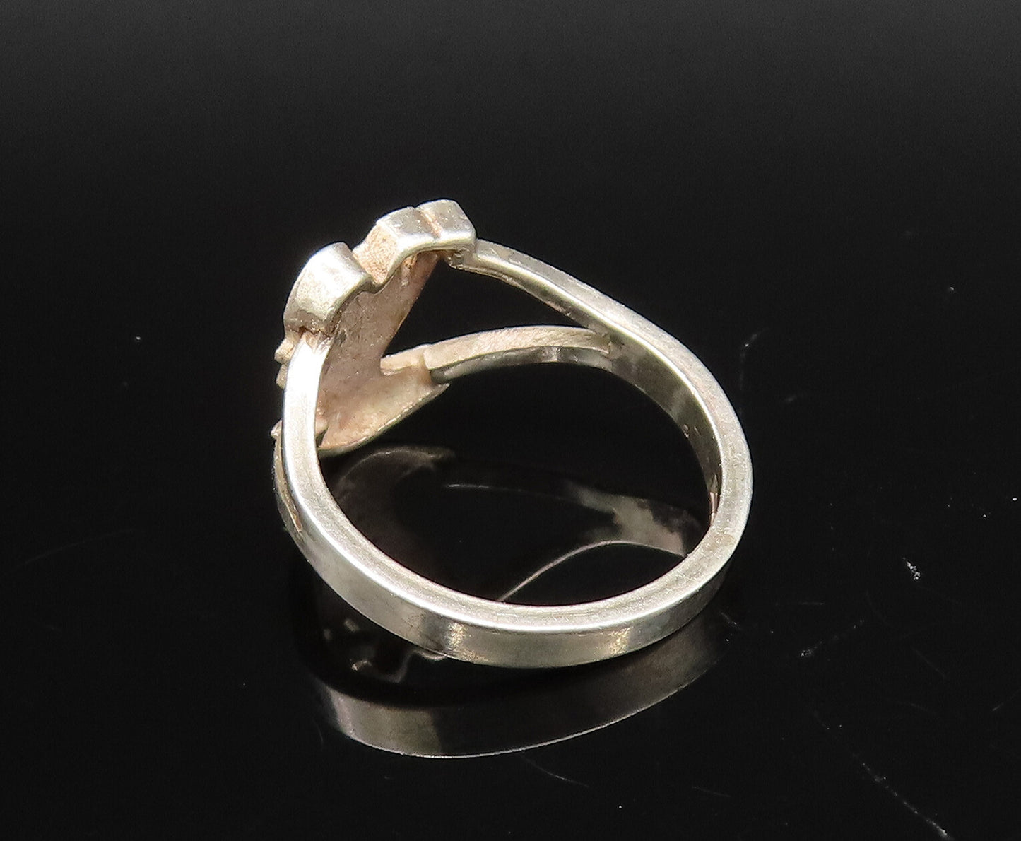 MIDDLE EAST 925 Silver  Vintage Etched Pharaoh Head Cutout Ring Sz 5  RG26018