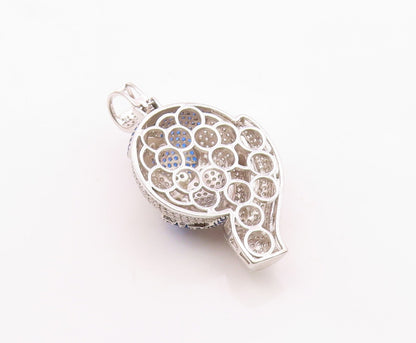 925 Silver  Vintage Cubic Zirconia & Topaz World In Hand Pendant  PT18980