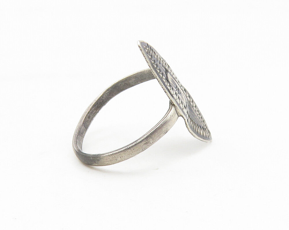 925 Sterling Silver  Vintage Etched Detail Petite Band Ring Sz 4  RG10326