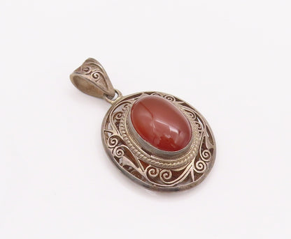 925 Sterling Silver Vintage Pendant Swirly Cutout Carved Cabochon Amber  PT22938