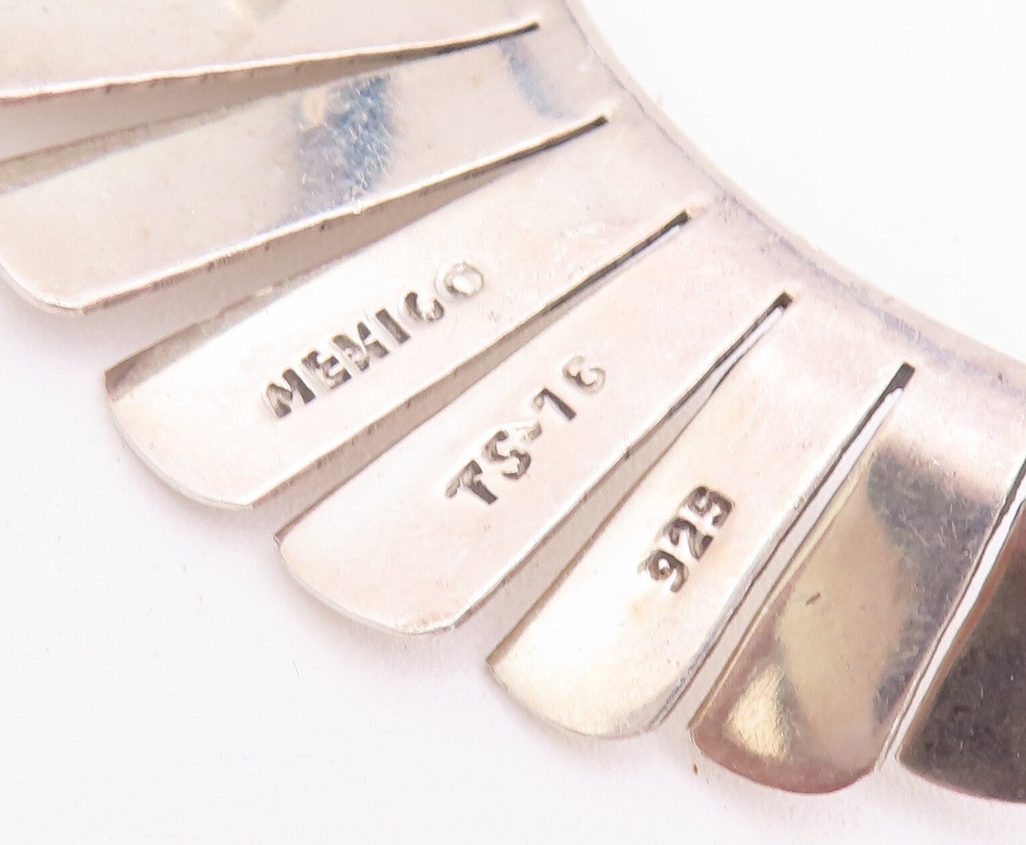 925 Sterling Silver Vintage Earrings MEXICO Cutout Upside Hand Fan  EG12933