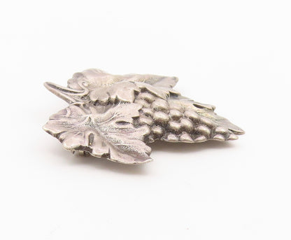 925 Sterling Silver  Vintage Dark Tone Grape Bunch Motif Brooch Pin  BP3322